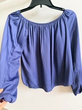 The Hanger Women's Off-Shoulder Long Sleeve Top in Periwinkle Blue